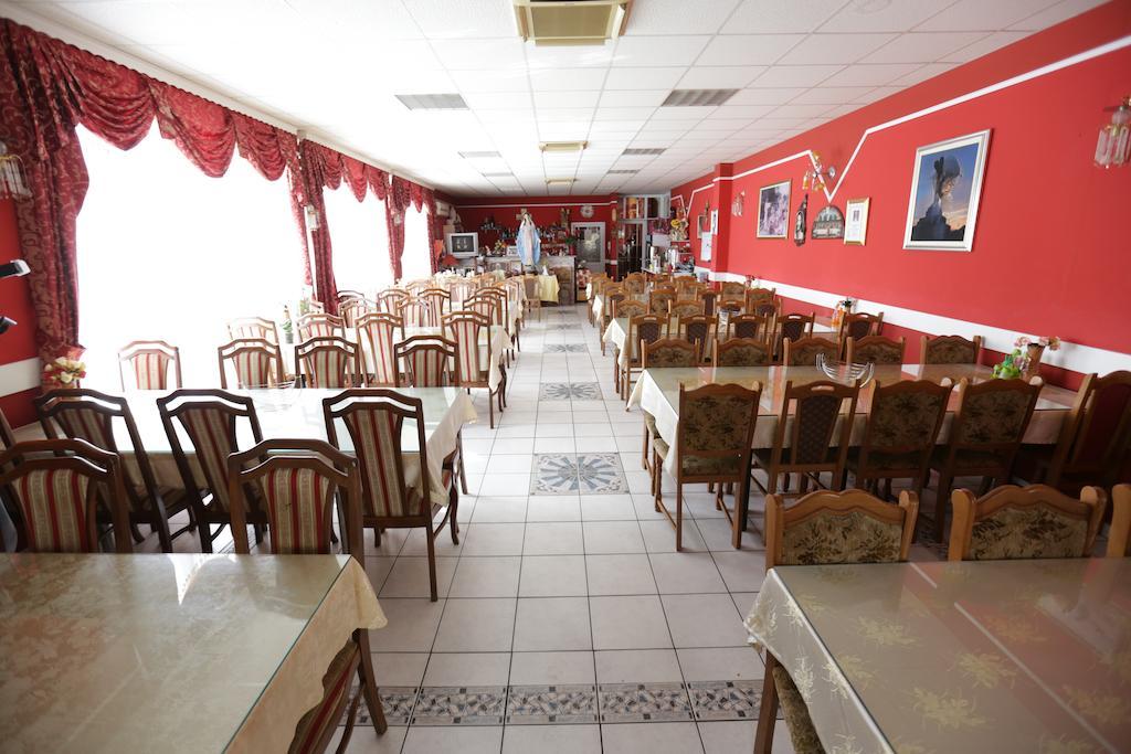 Hotel Matal Međugorje エクステリア 写真
